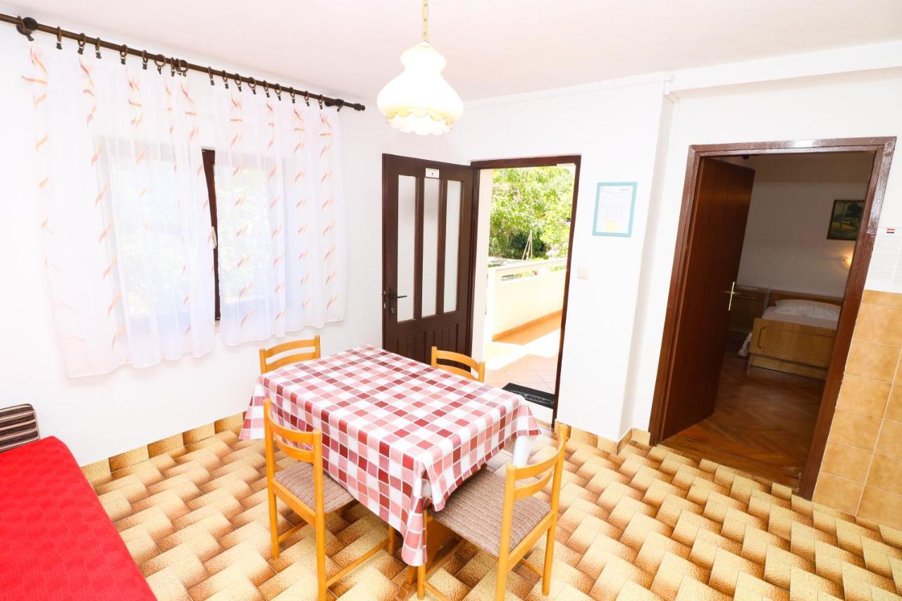 Apartment Beti With Balcony Baška Εξωτερικό φωτογραφία