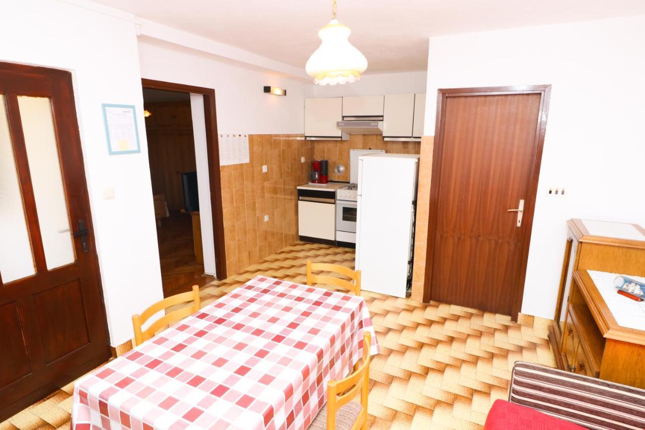 Apartment Beti With Balcony Baška Εξωτερικό φωτογραφία