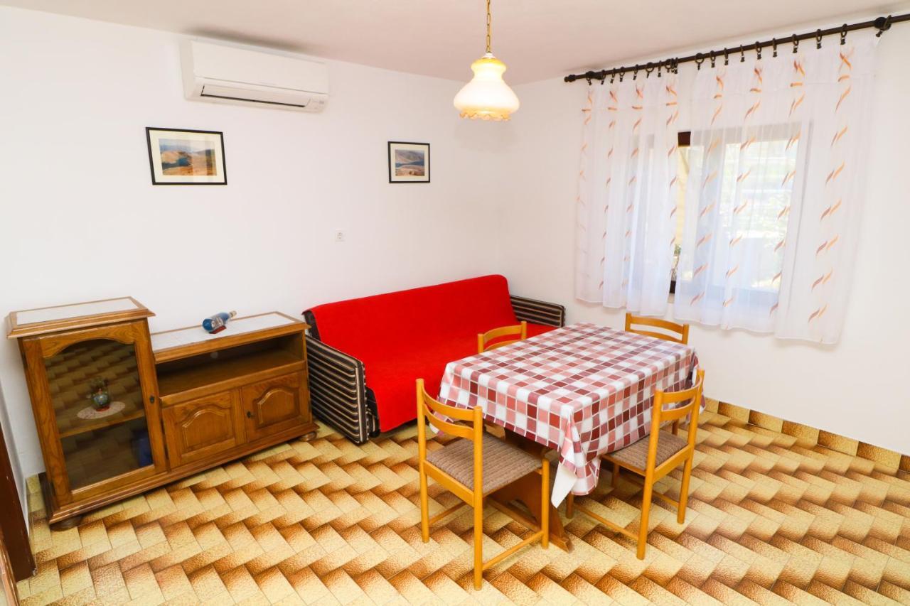 Apartment Beti With Balcony Baška Εξωτερικό φωτογραφία
