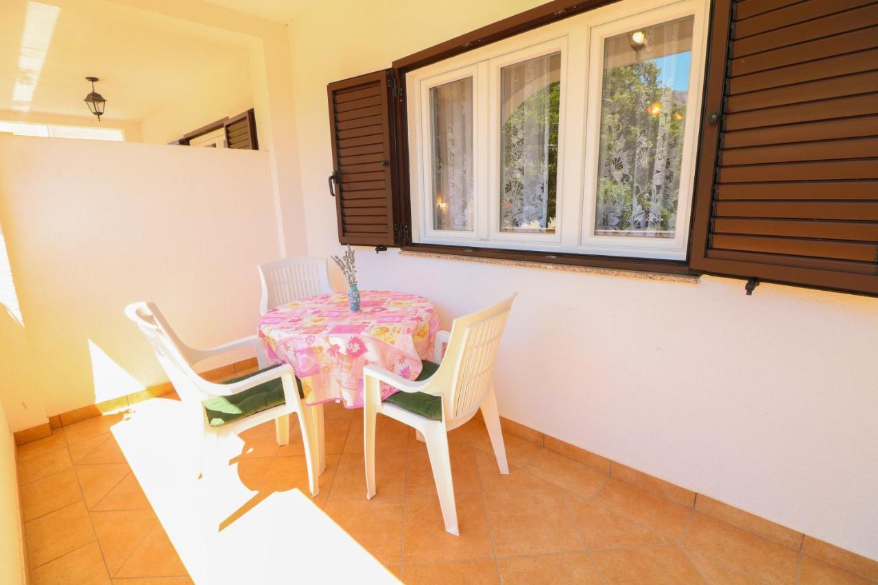 Apartment Beti With Balcony Baška Εξωτερικό φωτογραφία